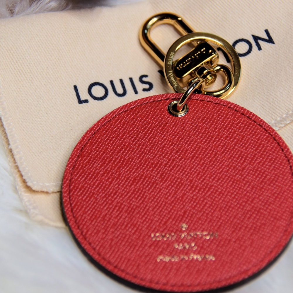 LOUIS VUITTON VIVIENNE PARIS XMAS BAG KEY HOLDER C - Picture 3 of 6